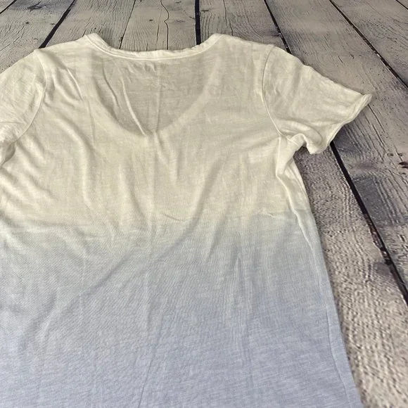 Abercrombie & Fitch Women's Soft Tee V Neck Shirt - Picture 4 of 6